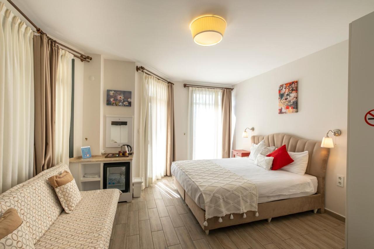 Villa Marine Hotel アクヤカ エクステリア 写真