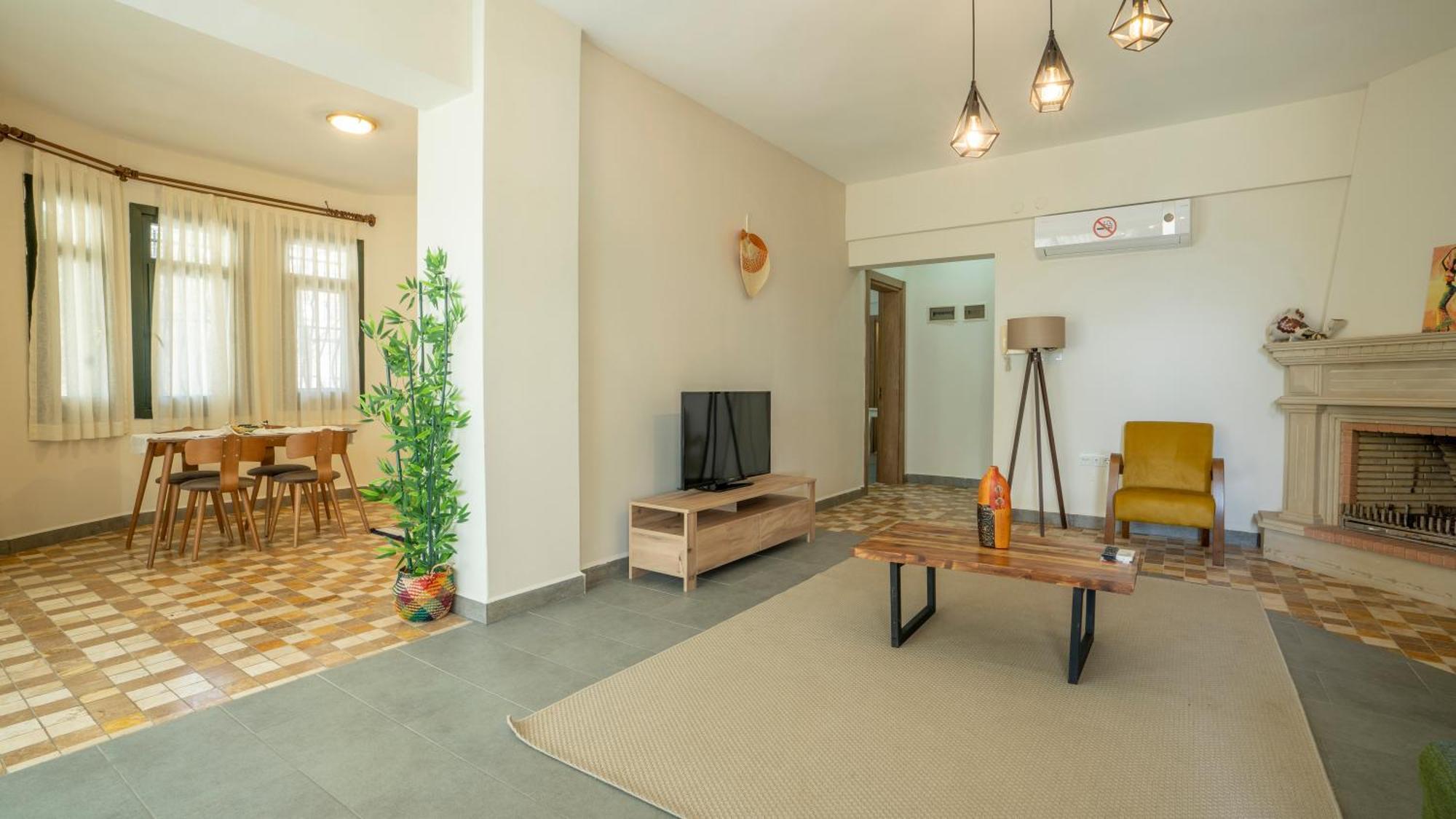 Villa Marine Hotel アクヤカ エクステリア 写真
