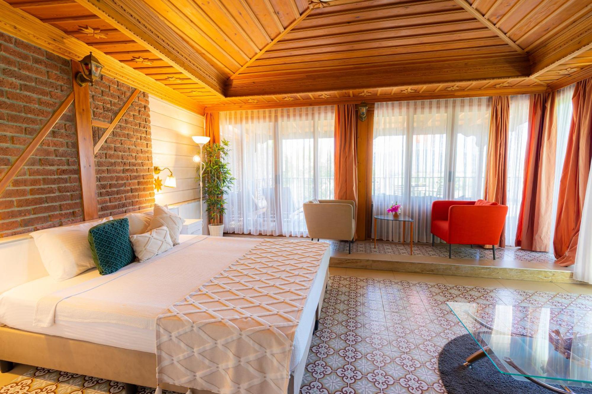 Villa Marine Hotel アクヤカ エクステリア 写真
