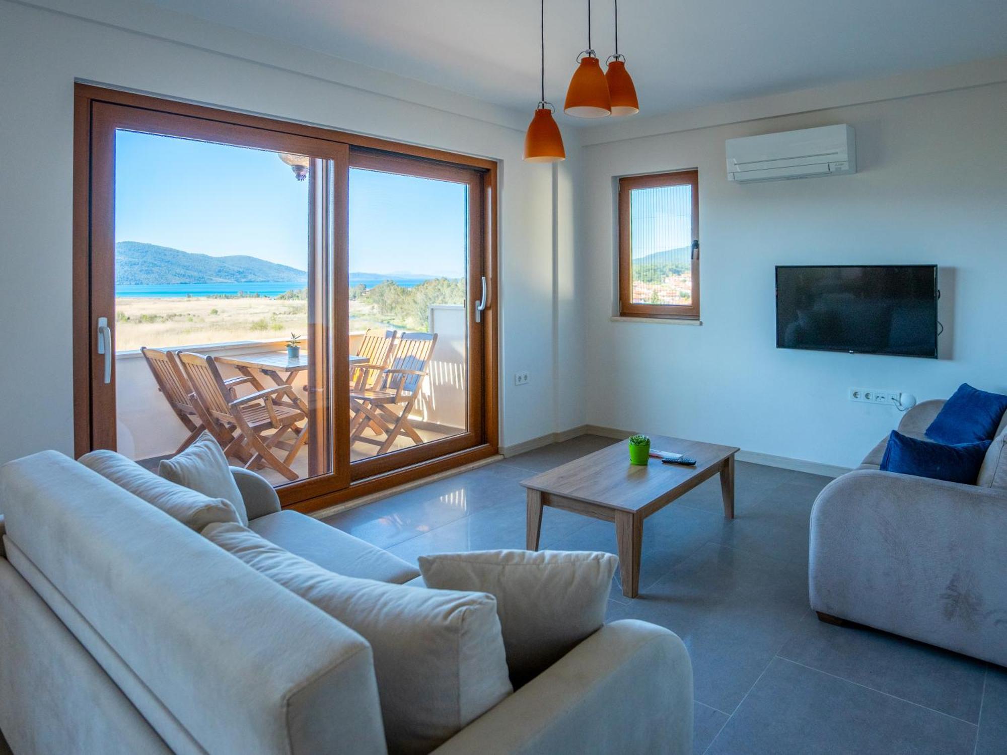 Villa Marine Hotel アクヤカ エクステリア 写真