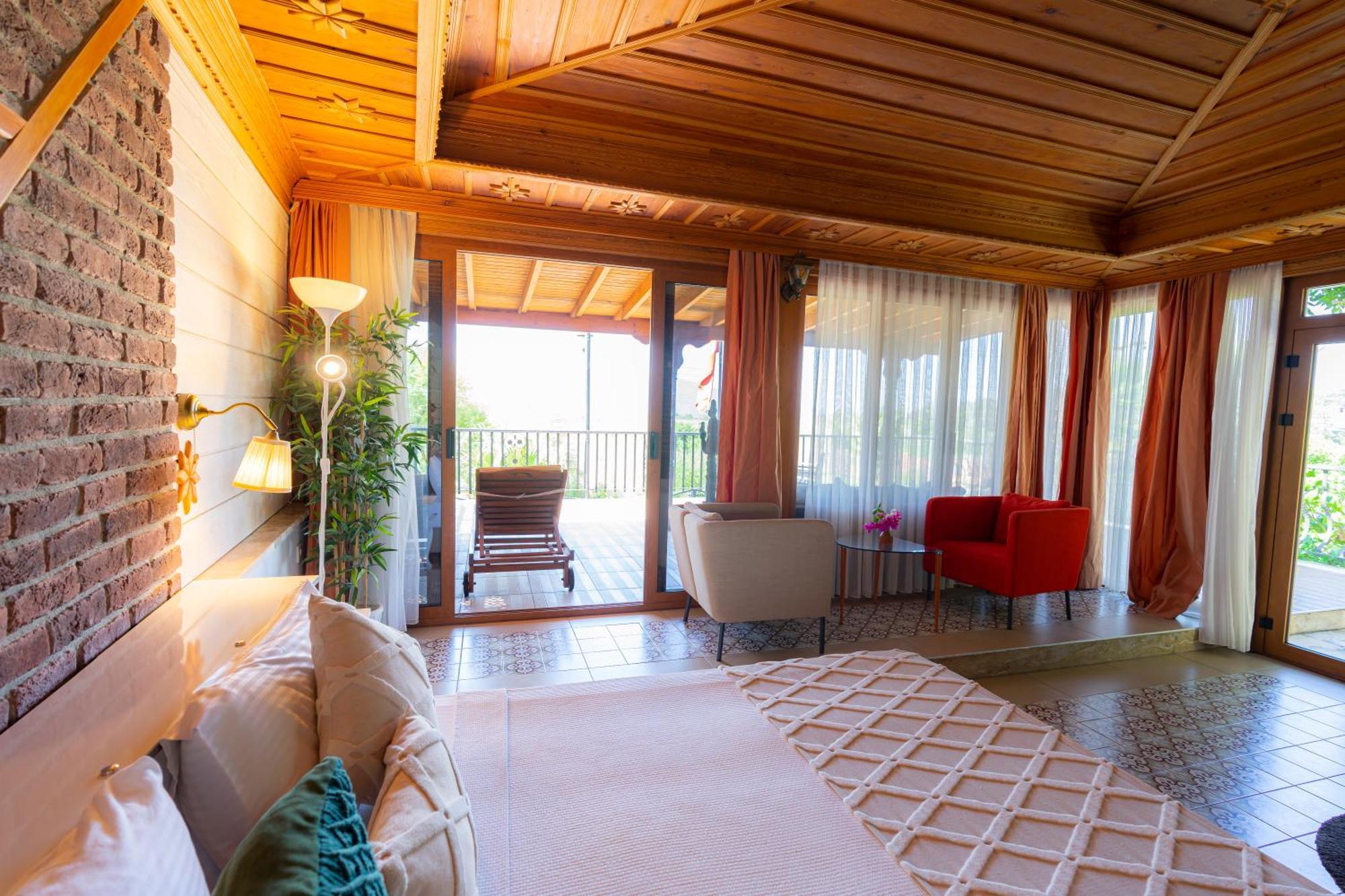 Villa Marine Hotel アクヤカ エクステリア 写真